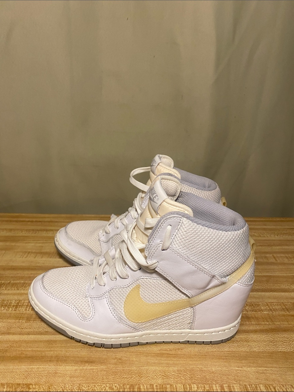 Nike Dunk Sky High Essential Hidden Sail Wedge Heel 644877-100 women’s 9